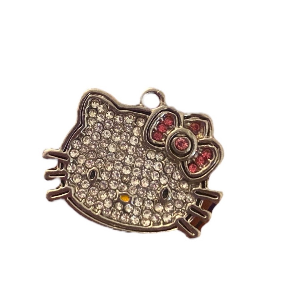 Hello Kitty Pendant Charm